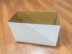 400 White cardboard carton RSC