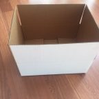 White Cardboard carton 370 x 270 x 125